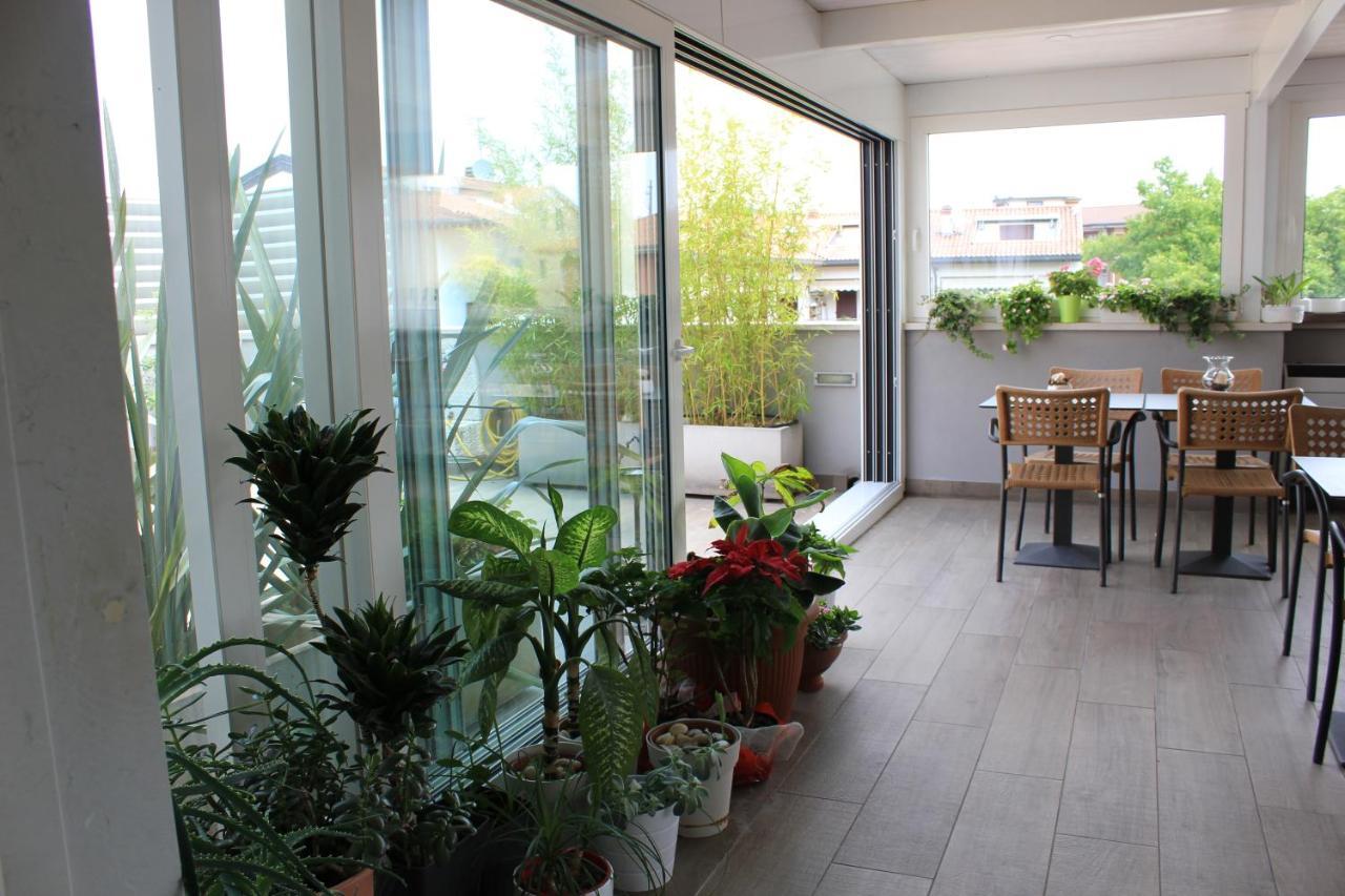 Rooms Il Punto Peschiera del Garda Exterior photo